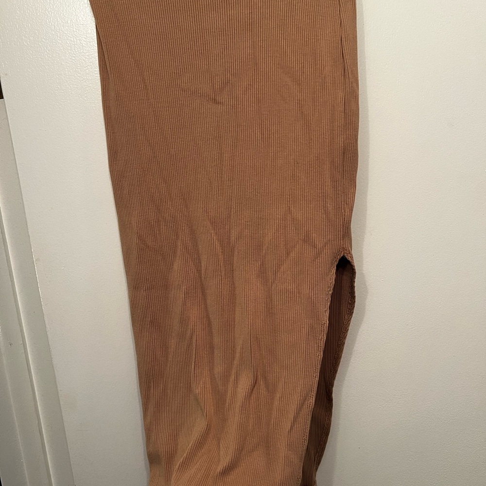 Lulu’s Midi Skirt